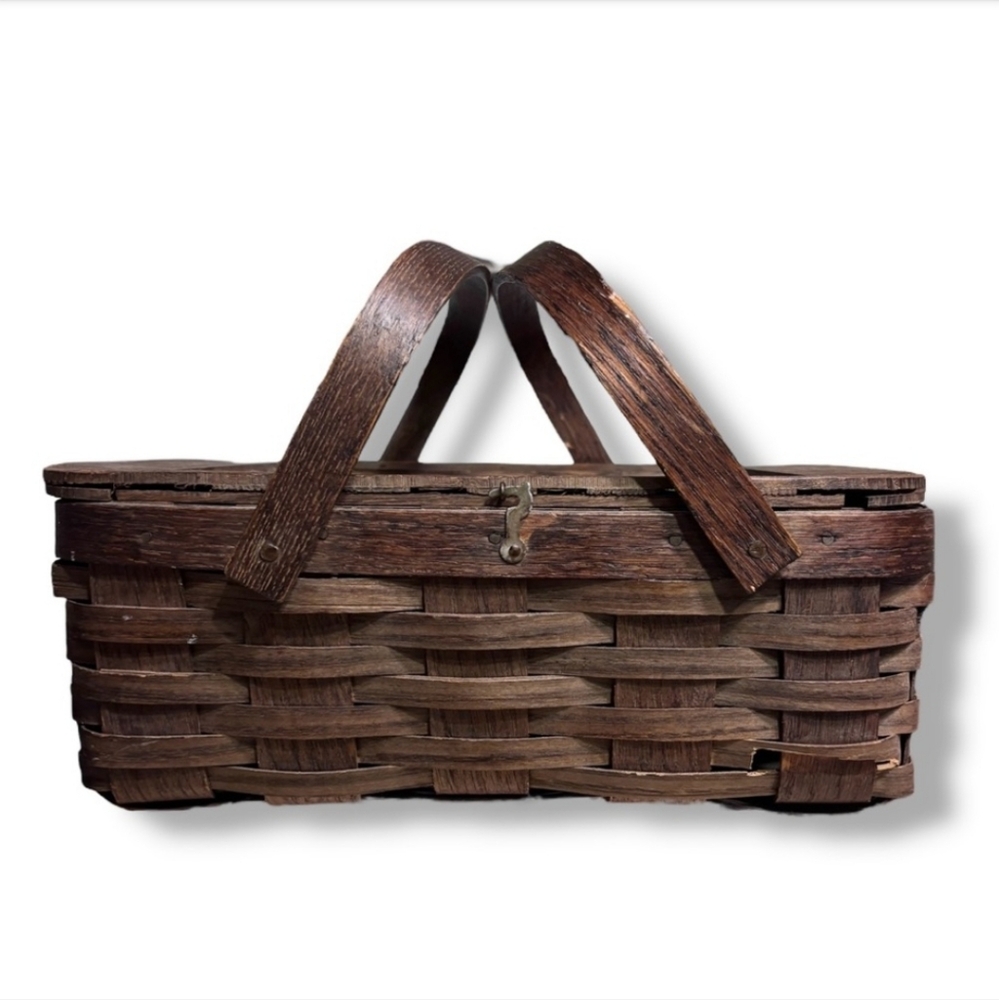 PETERBORO BASKET CO. Woven Wood Flip Top Picnic Basket VINTAGE
